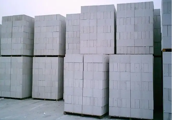 路易摩登輕質(zhì)工程磚.png
